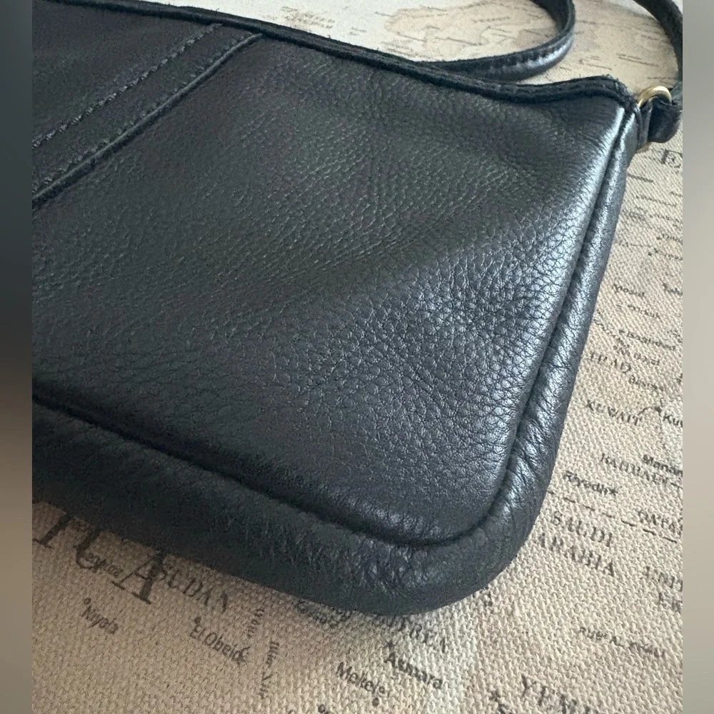 Fossil Cow Hide Leather Crossbody OS - Picture 7 of 7